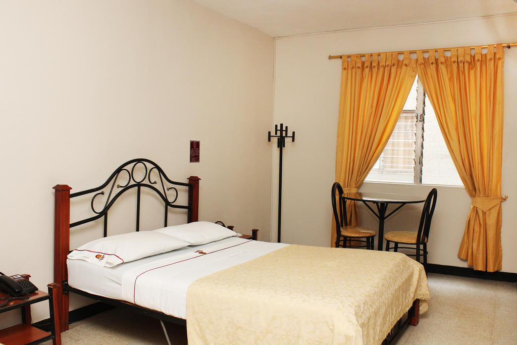 Hotel Normandia Medellín Chambre photo